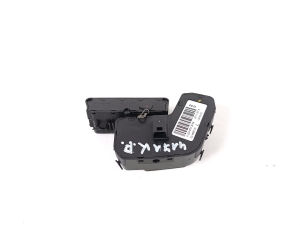 Mercedes Benz GLK-Class 204 (2008–2015) Front seat control switch A2048702858 - 2