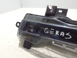 Tesla Model 3 3 (2016–2024) Front-Nebelscheinwerfer 1077395 - 2