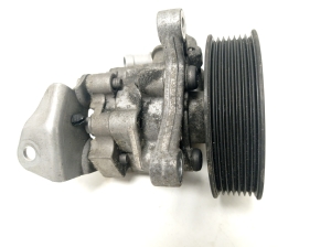  Power steering pump 