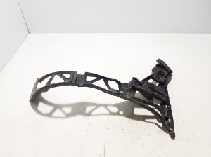 Aizmugurējā bampera kronšteins - A2958807202