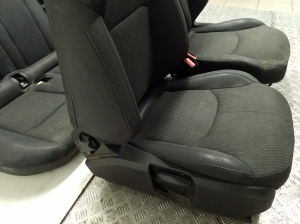Land Rover Evoque (2011–2018) Salong ja selle osad - 8