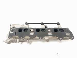  Intake manifold 