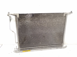   Air conditioning radiator 