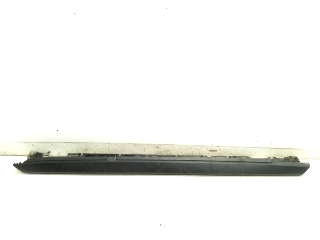 MERCEDES-BENZ GLK-Class X204 (2008-2015) Наружний пластиковый порог правый A2046981054 25364873
