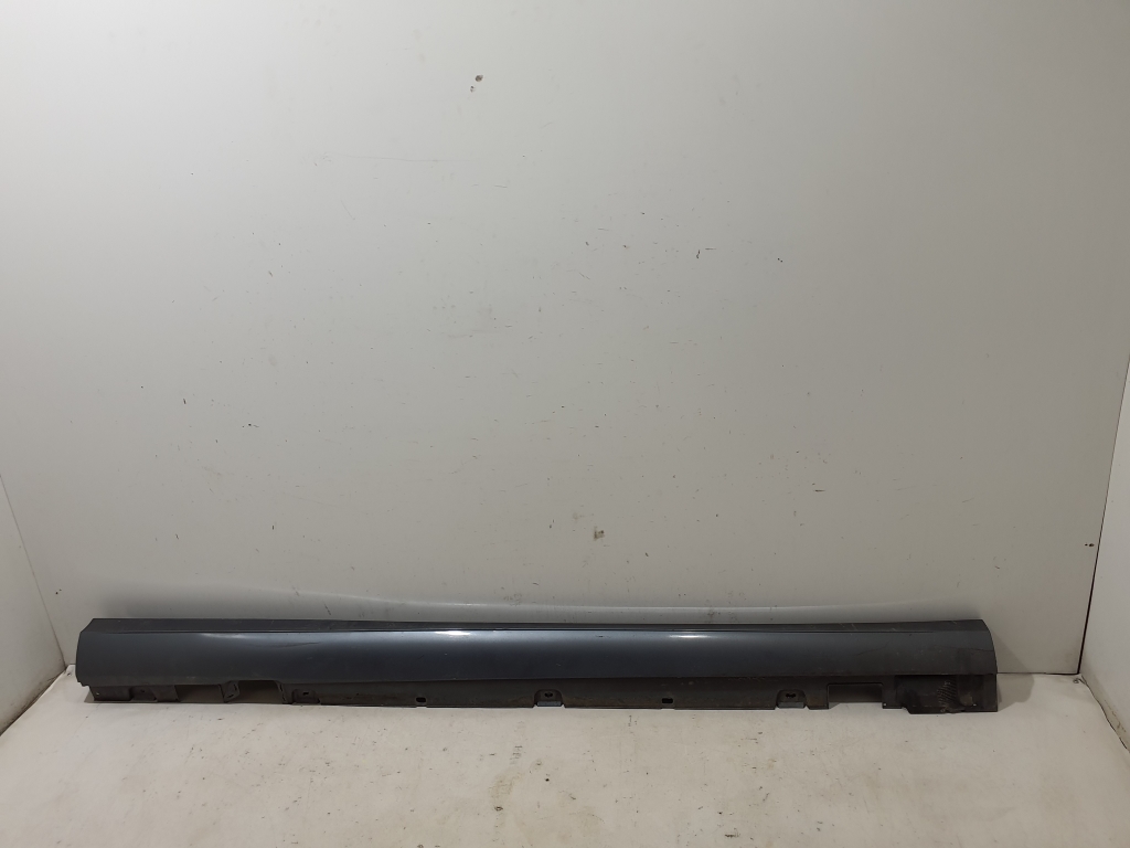 MERCEDES-BENZ E-Class W213/S213/C238/A238 (2016-2024) Right Side Plastic Sideskirt Cover A2136900202, A2136909801 25320257