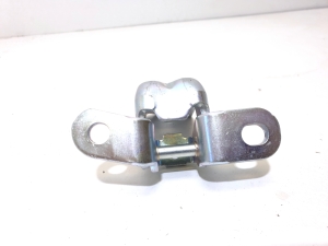 Kia Niro EX (2022–2026) Front door top hinge A046057 - 4