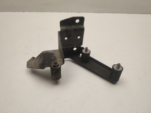 Mercedes Benz S-Class 220 (1998–2005) Muu kinnitus A1132371240 - 3