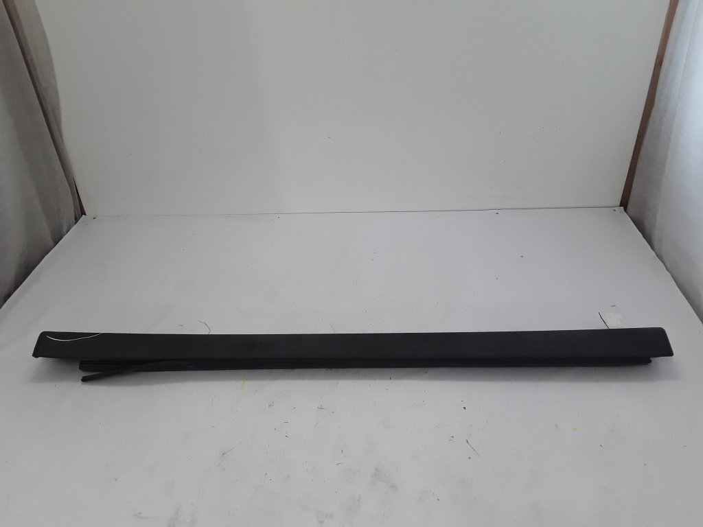 VOLVO S80 1 generation (1998-2006) Right Side Plastic Sideskirt Cover 9151708 21080991