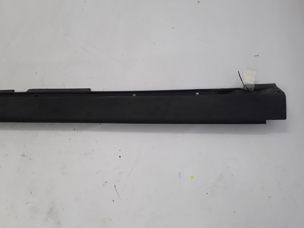 VOLVO S80 1 generation (1998-2006) Right Side Plastic Sideskirt Cover 9151708 21080991