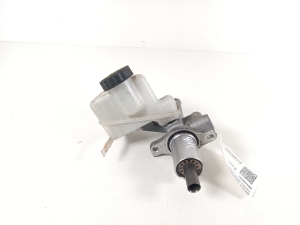 Mercedes Benz GLK-Class 204 (2008–2015) Brake master cylinder A2044300501 - 2
