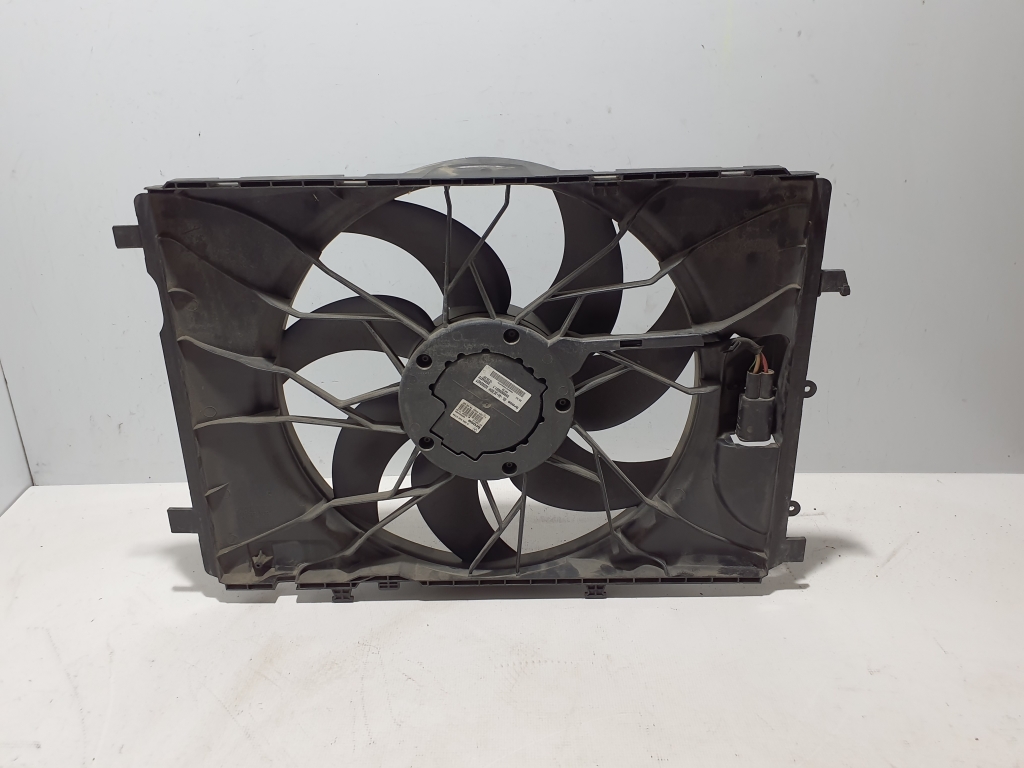 MERCEDES-BENZ GLK-Class X204 (2008-2015) Engine Cooling Fan Radiator A2045000293, A2049066802 25311105
