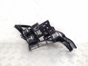 Mercedes Benz GLS 167 (2019–2026) Rear bumper bracket A1678800901 - 3