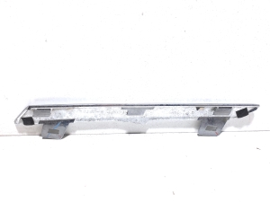 TOYOTA RAV 4 A4 (2012–2018) Priekšējās restes hroma apdare 5312542100  5312542110 - 2