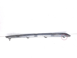 TOYOTA Auris E18 (2012–2018) Priekšējās restes hroma apdare 5312402130  5312402140 5312402150 - 2