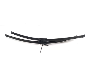   Windshield wiper blades 