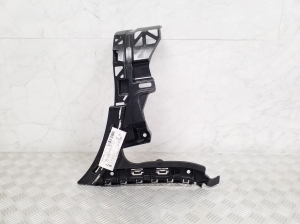 Rear bumper bracket - A2538858402