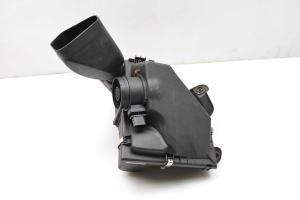 BMW 3 SERIES E90 (2004–2013) Luftfiltergehäuse 7797460 - 3
