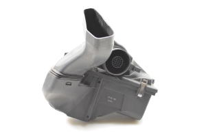 BMW 3 SERIES E90 (2004–2013) Luftfiltergehäuse 7797460 - 2