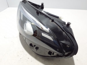 Mercedes Benz A-Class 177 (2018–2026) Scheinwerfer vorne A1779060503 - 3