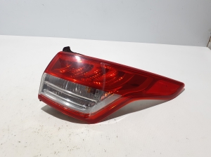   Rear corner lamp 