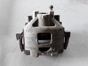 Bremssattel vorne - 477500D070