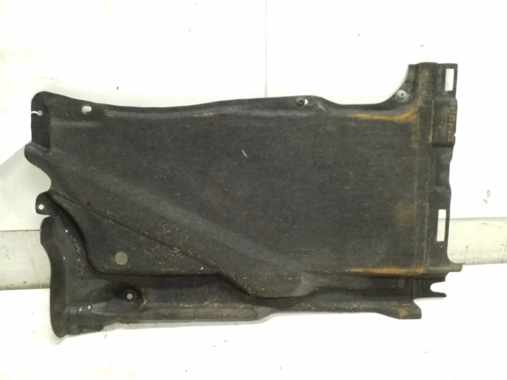 AUDI A6 C7/4G (2010-2020) Rear Middle Bottom Protection 4G0825215F 25312535