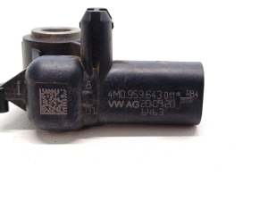 AUDI A1 GB (2018–2026) Airbag sensor 4M0959643 - 3