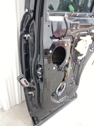 Land Rover Sport L320 (2005–2013) Rear side doors - 4