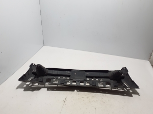  Front bumper inner frame 