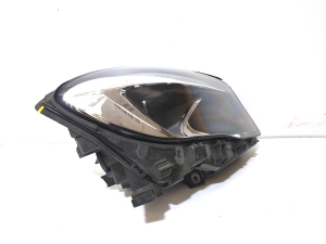 Mercedes Benz GLA-Class 156 (2013–2019) Scheinwerfer vorne A1569061400  A1568260258  1301015352 - 2