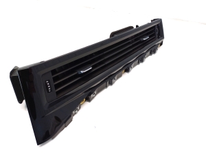 AUDI A1 GB (2018–2026) Dashboard air vent grilles 82B820951C - 3