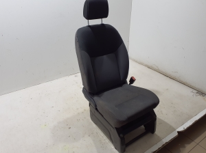 NISSAN NV200 (2009–2026) Front seat and its parts - 3