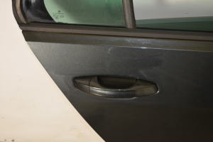 Volkswagen Golf VII (2012–2026) Rear side doors - 2