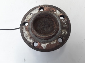 Rear wheel hub - 9173872 
