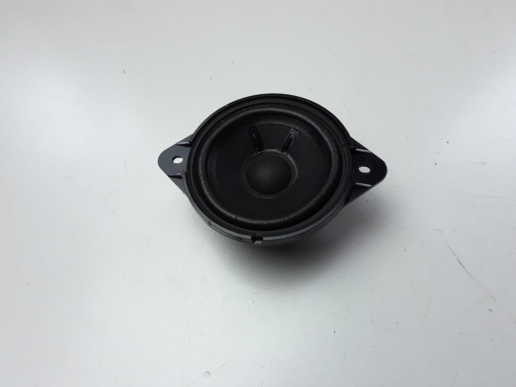 AUDI A4 B8/8K (2011-2016) Subwoofer 8K9035709 25430792