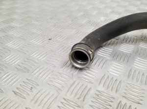  Cooling radiator hose 