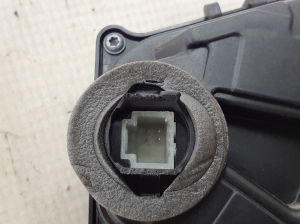 RENAULT Espace VI (2023–2026) Rear side door lock 825021991R - 4