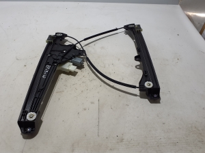   Front door window regulator  - 807213910R 