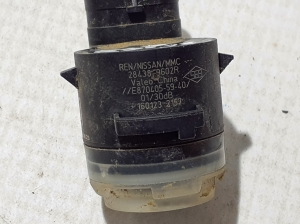 RENAULT Espace VI (2023–2026) Front parking sensor 284389602R - 2