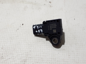Air pressure sensor - 223654795R