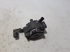 RENAULT Espace VI (2023–2026) Auxiliary water pump 210111797R - 3