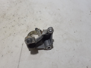 Front drive shaft bracket - 397744115R