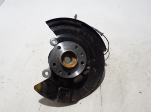 Front wheel hub - 400159453R