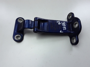 Tailgate hinge - DT11V42982AC
