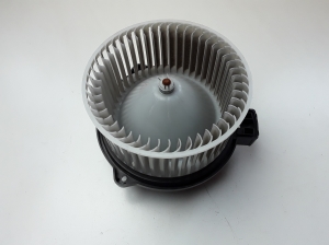   Heater blower motor  - 8727000691 