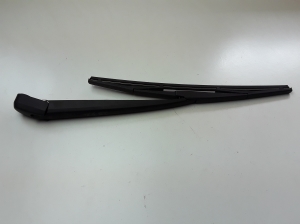 Mazda CX-5 (2011–2017) Rear squeegee leg - 2