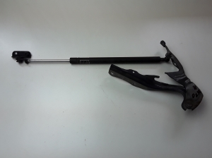 Subaru Impreza (2007–2012) Hood hinge 57260FG0009P - 2