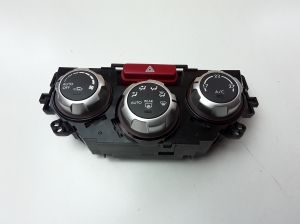 Commande de chauffage - 72311SC110