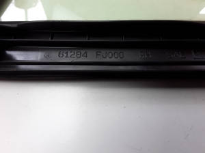 Subaru Impreza (2012–2017) Priekšējo durvju trīsstūra stikls 61284FJ000 - 2