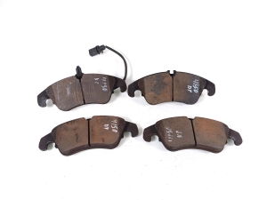   Brake pads front 